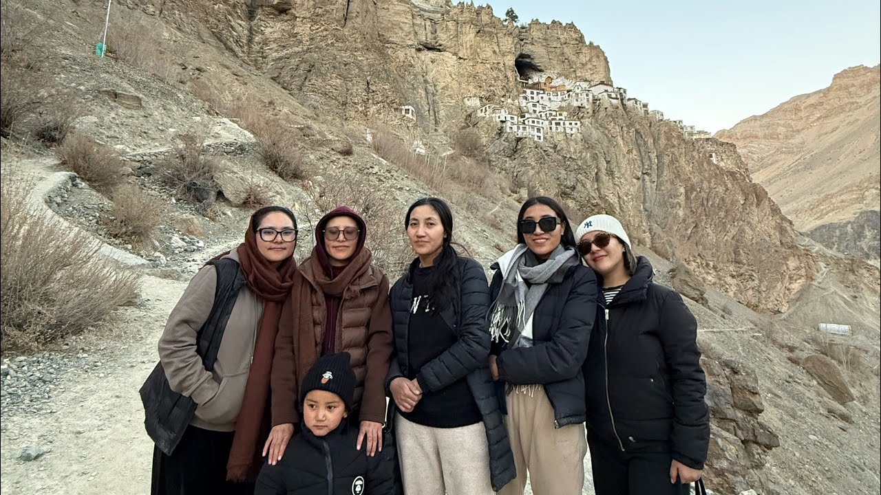Phuktal monastery (feeling blessed ) #zanskarvalley  #phuktalmonastery #zanskarvloger #sistergoals 