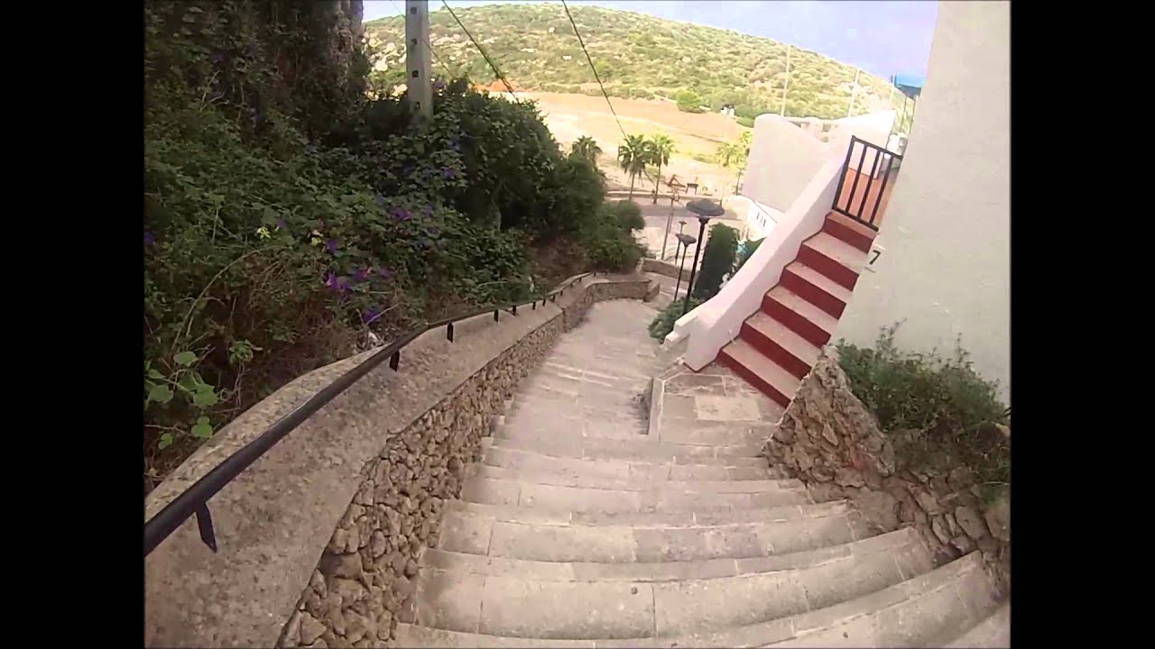 STEPS AT CAL EN PORTER