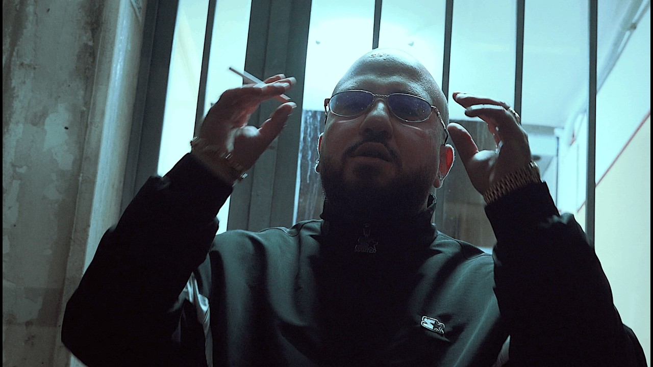 Roberto Bianco - VECCHIA SCOL’ (Prod. MattyMVSIC)