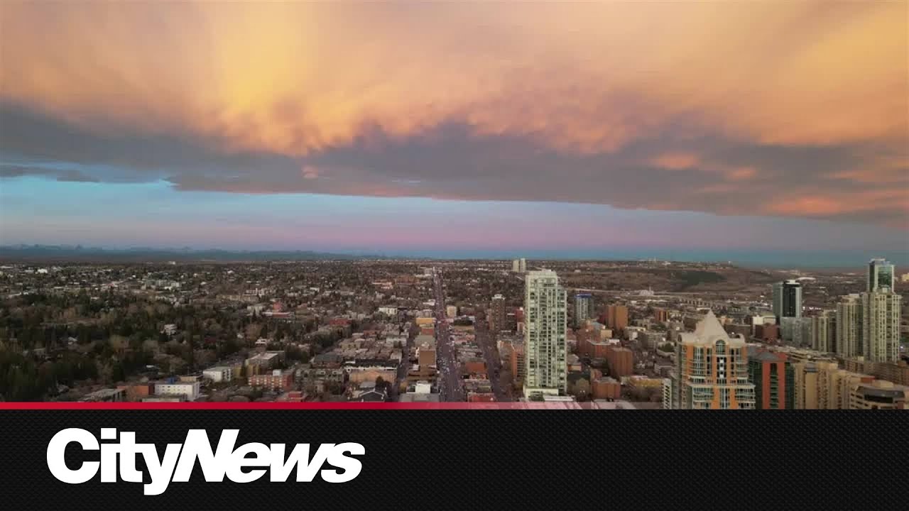 Some Calgarians embrace end of Daylight Saving time