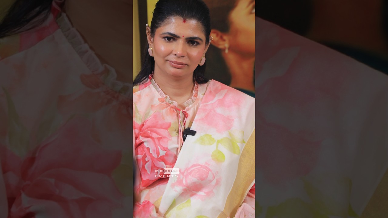 CHINMAYI AT KERALA | CUTE LOOK #chinmayisripada #kerala #shorts