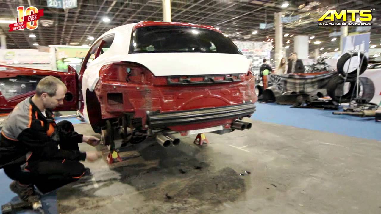 AMTS 2014: Aut&oacute;&eacute;p&iacute;t&eacute;s &eacute;lőben- Volkswagen Scirocco!