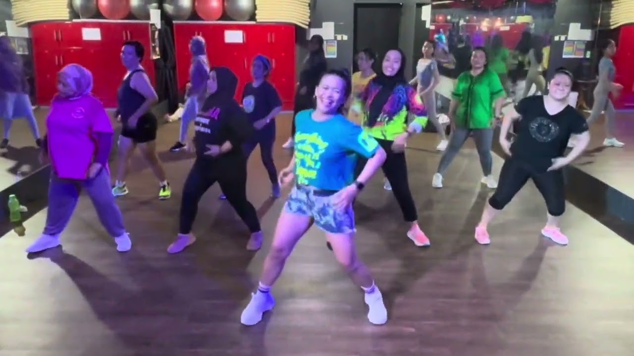 FUTW - Lisa || dance workout || zumba || dance fitness