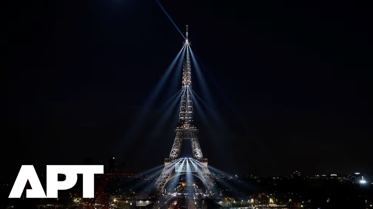 Эйфелева башня подсвечивается в честь триумфального возвращения Селин Дион в Париж | APT