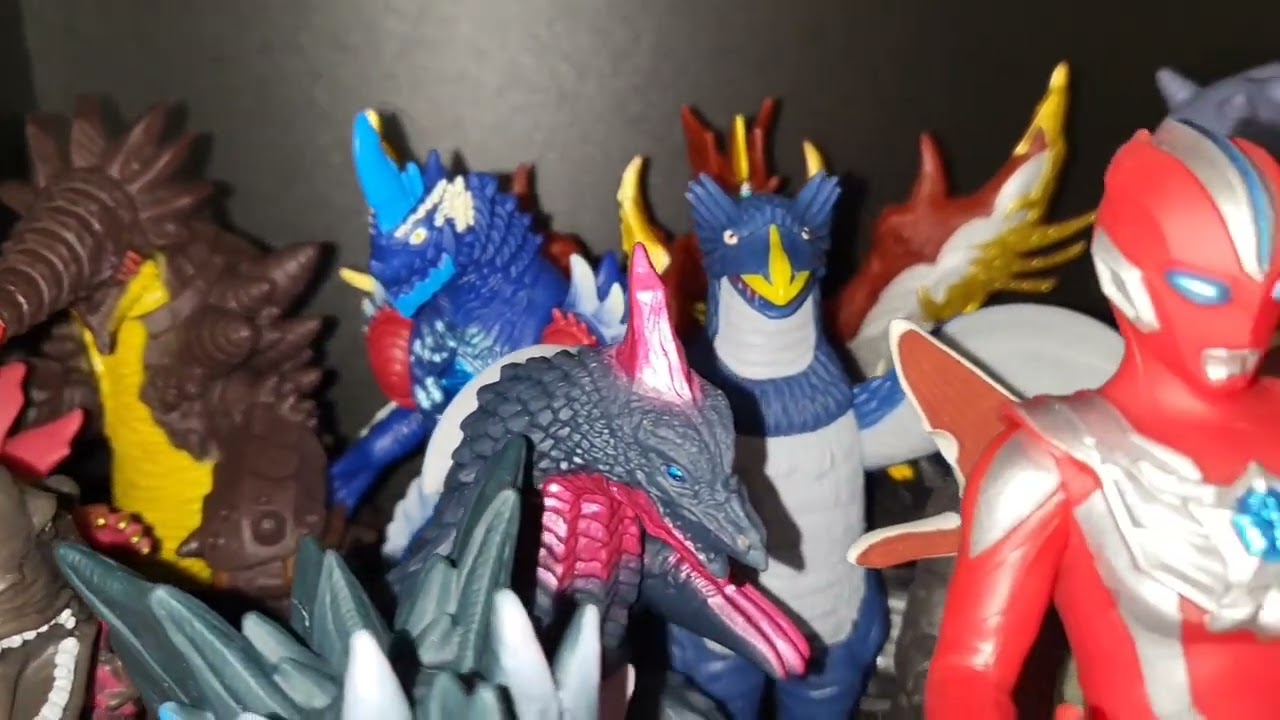 Tokusatsu Sofubi Collection 04.01.2026