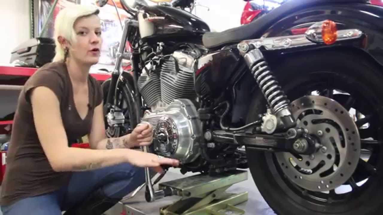 Burly Brand Slammer Kit Install Video with Moto Lady