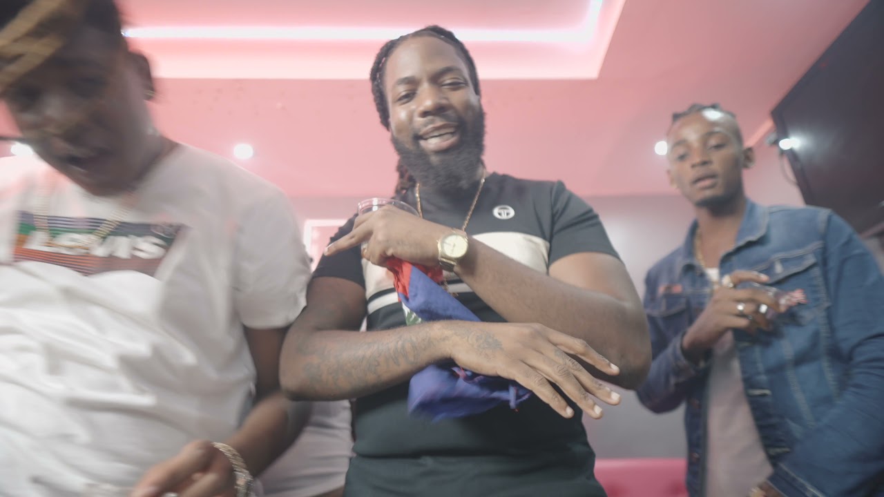 Riino - WARNING (Clip Officiel)