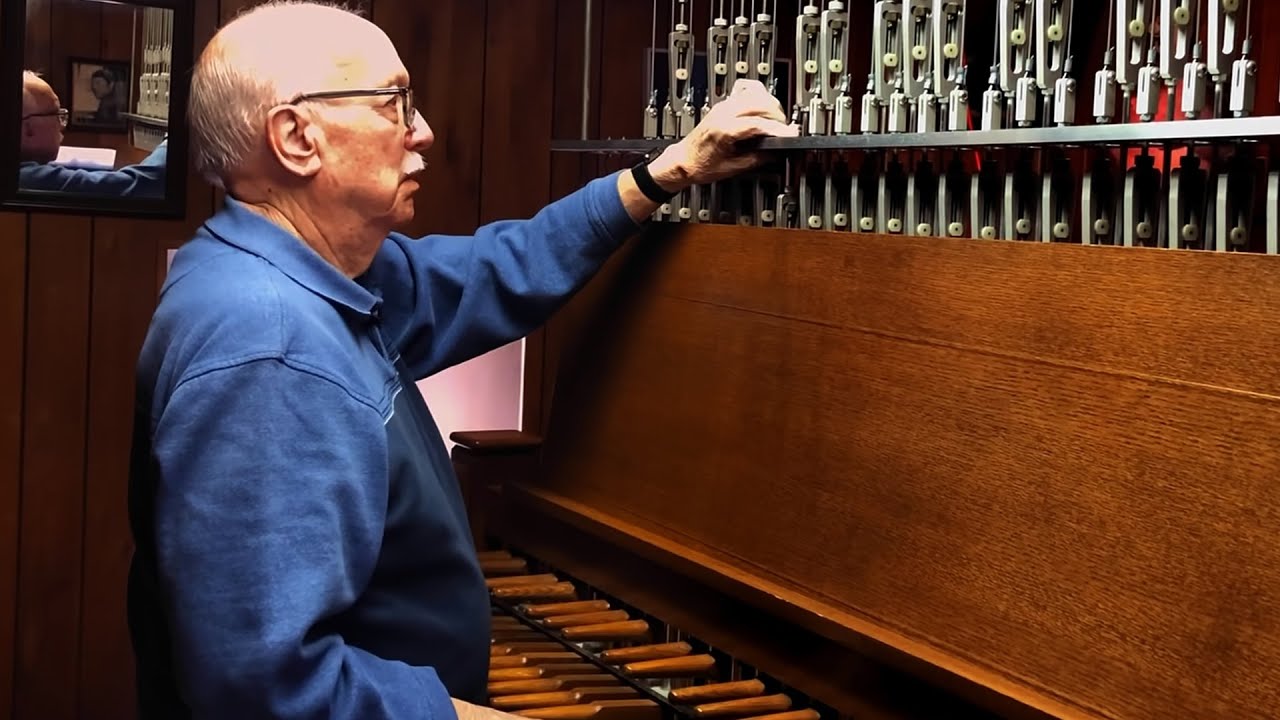 The Carillon Master (Texas Country Reporter)