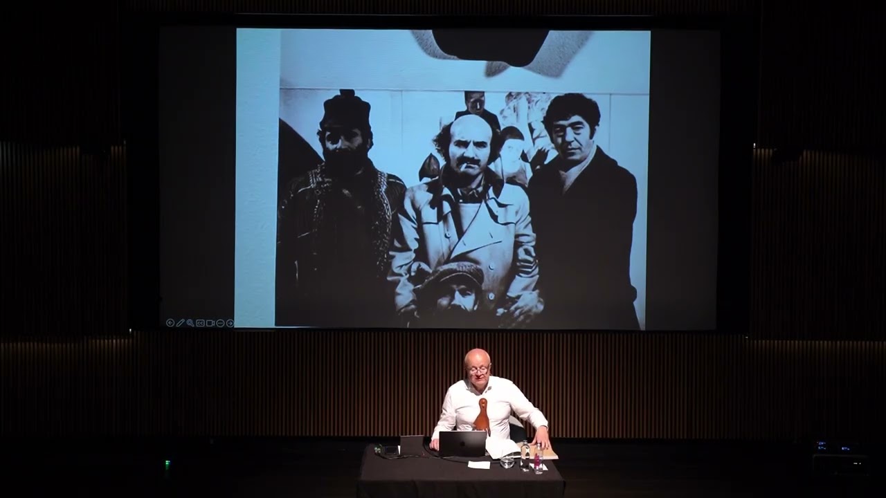 Necmi Sönmez: Koray Ariş’in Form Dünyasına Bakış | A Look into Koray Ariş's World of Forms
