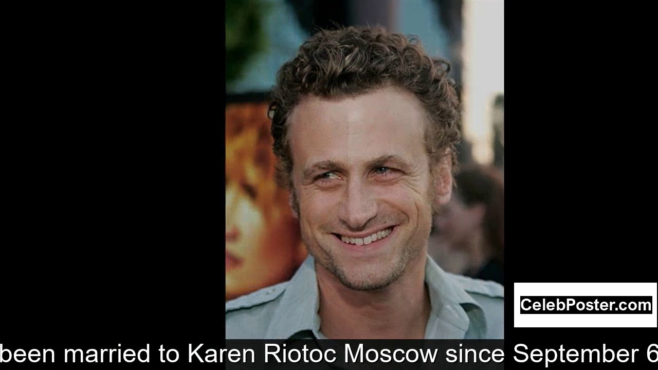David Moscow biography