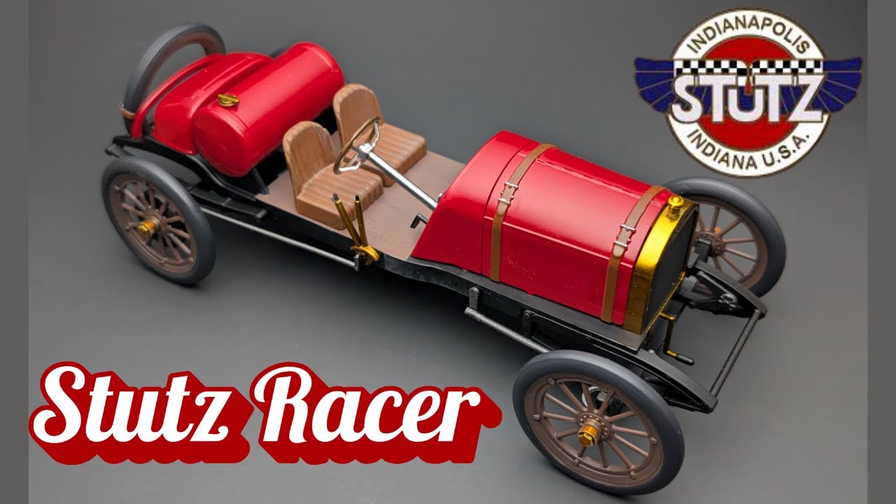 Я закончил сборку Lindberg Stutz Racer!! Мне нравится!!