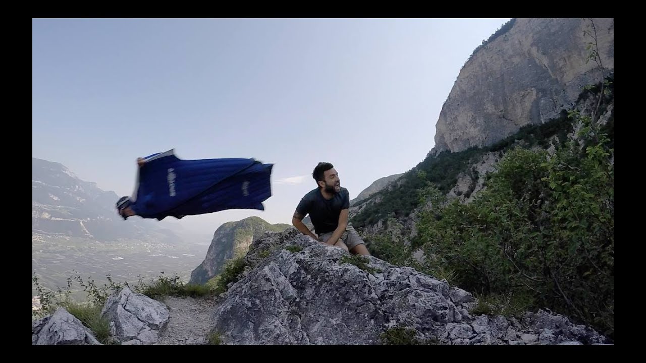 Wild Wingsuit Fly - Uli Emanuele