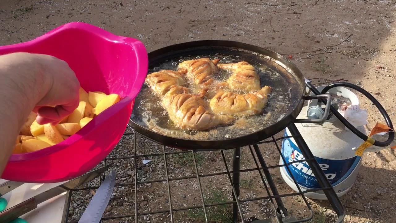 Mexican disco (chicken and potato wedges)
