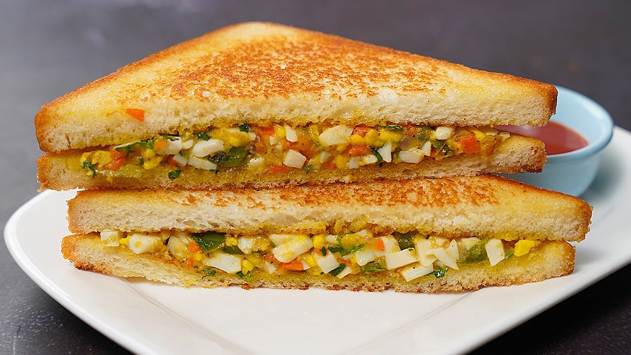 10 Min Easy Breakfast Recipe | Bread Omelette | Bread Egg Sandwich | Quick & Delicious Breakfast