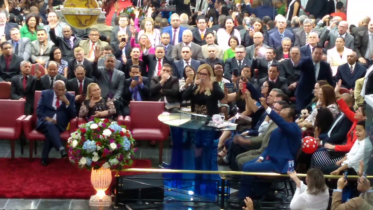 Shirley Carvalhaes - Sobrevivi - AD Taboão SP