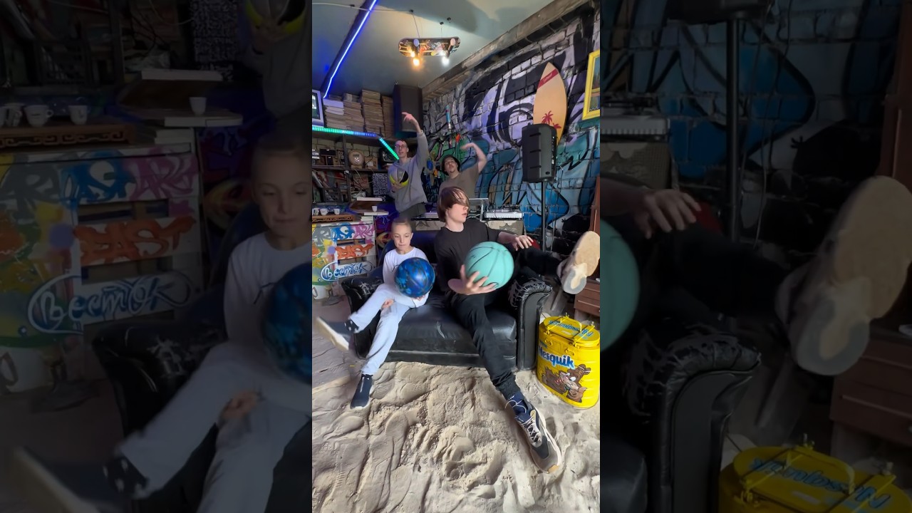 На диване 🏀 #freestylebasketball #yazakrutil #12km