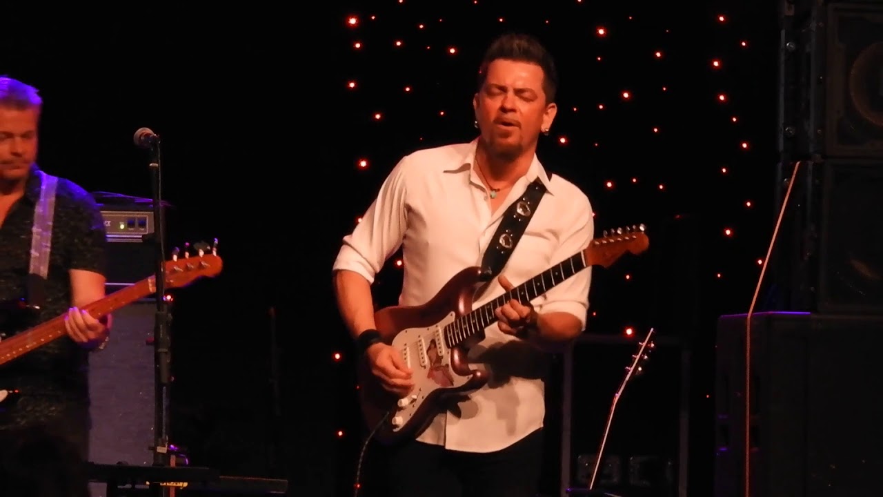 SBC XXV: JT Lauritsen featuring Ronny Aagren , “Trying to Get Close To You”