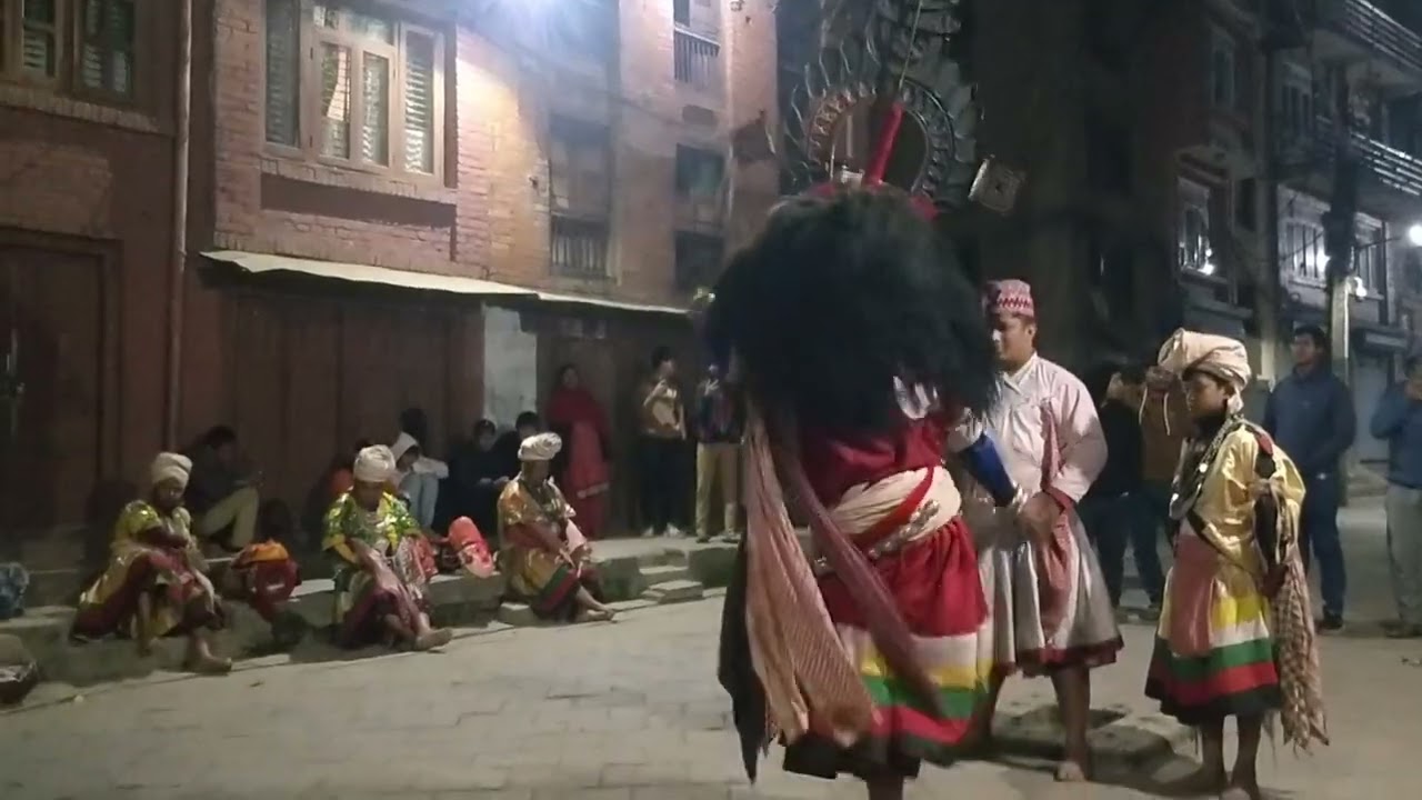 श्री नवदुर्गा भवानी को देवि पात्र श्री बाराही अजिमा
