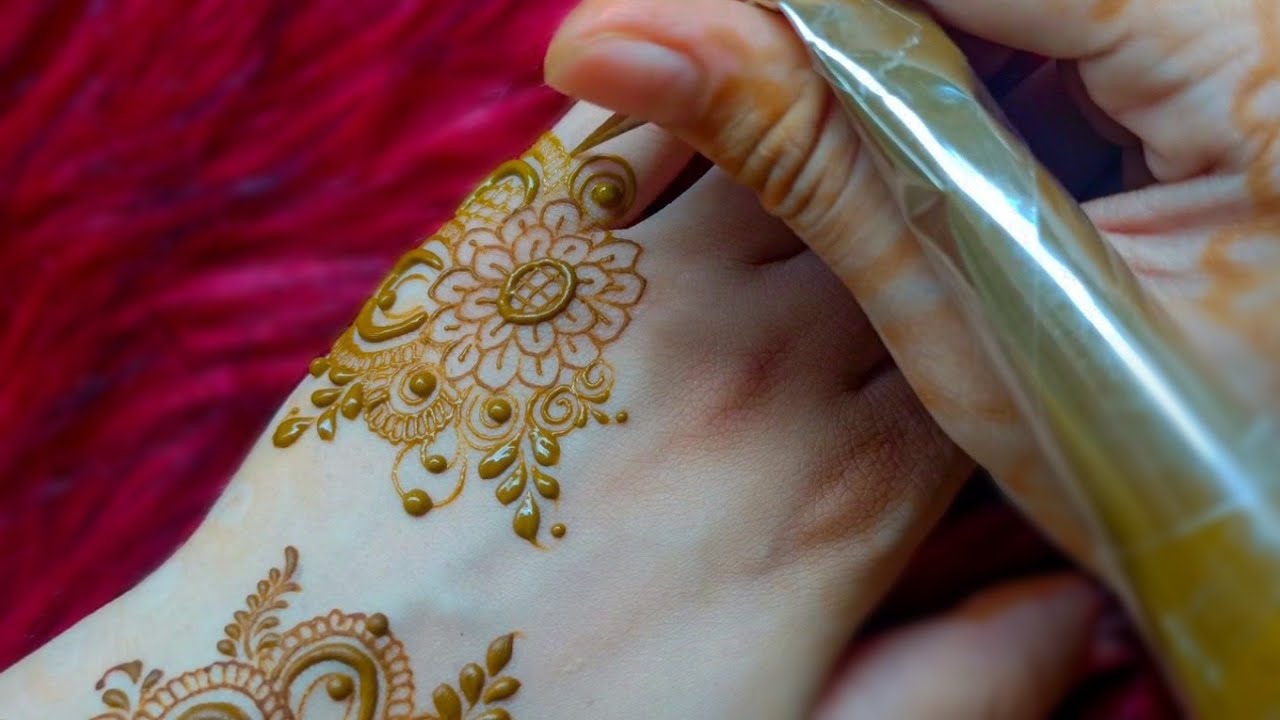 New Flower Mehndi Design | Meher's Henna