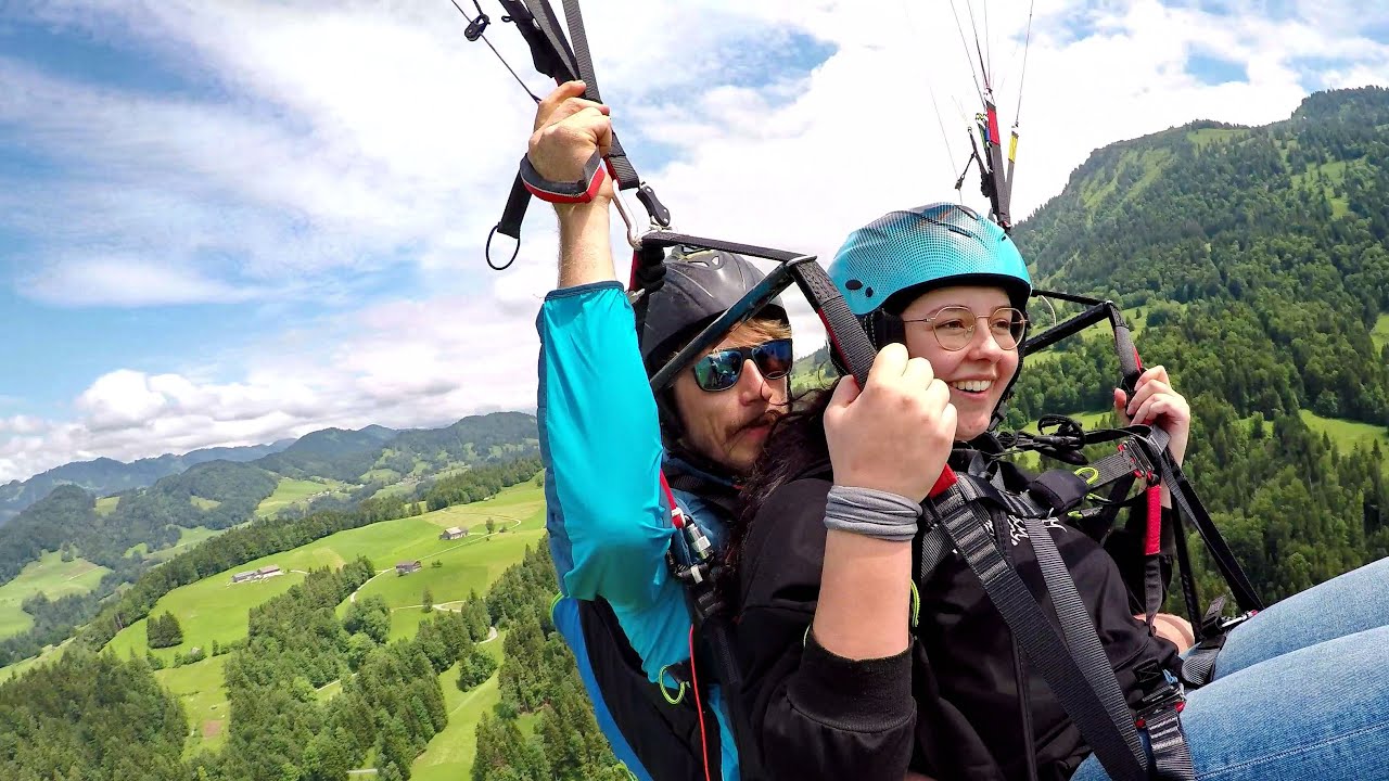 Tandemflug mit Gleitschirm