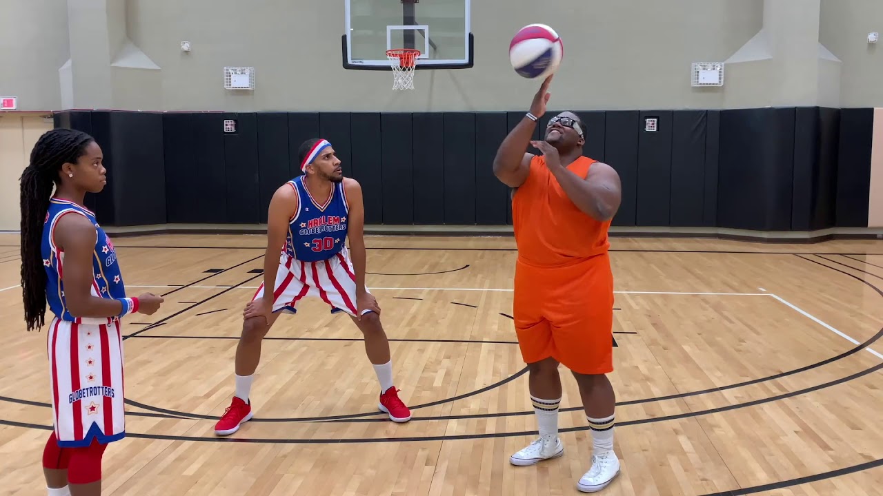 Cream Biggums tries out for the Harlem Globetrotters