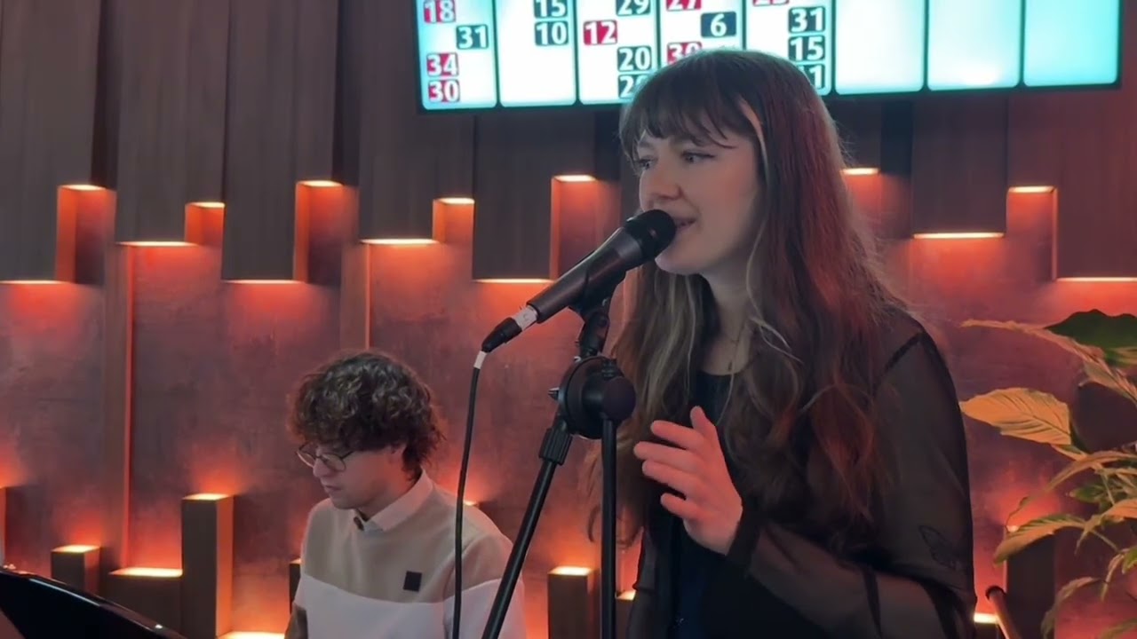 Music Lounge im Casino Berlin mit Hannah Kelly 