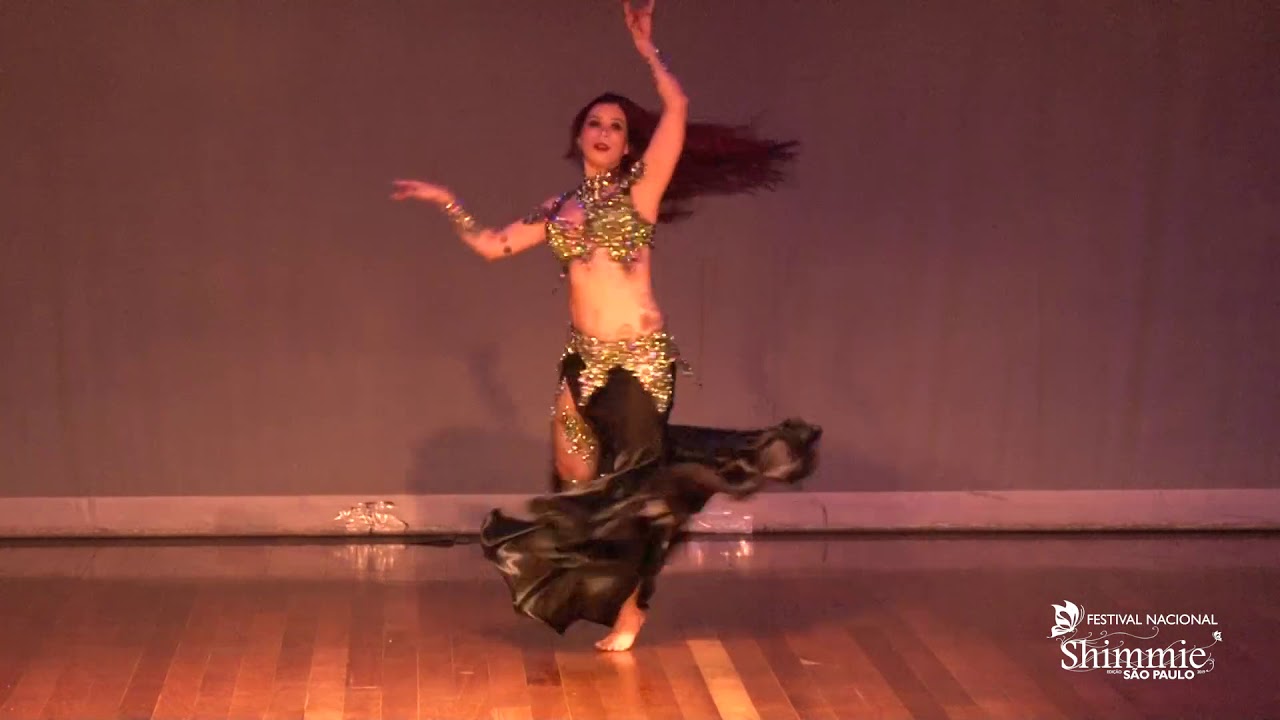 Natália Piassi . Show de Gala . Festival Shimmie SP 2019