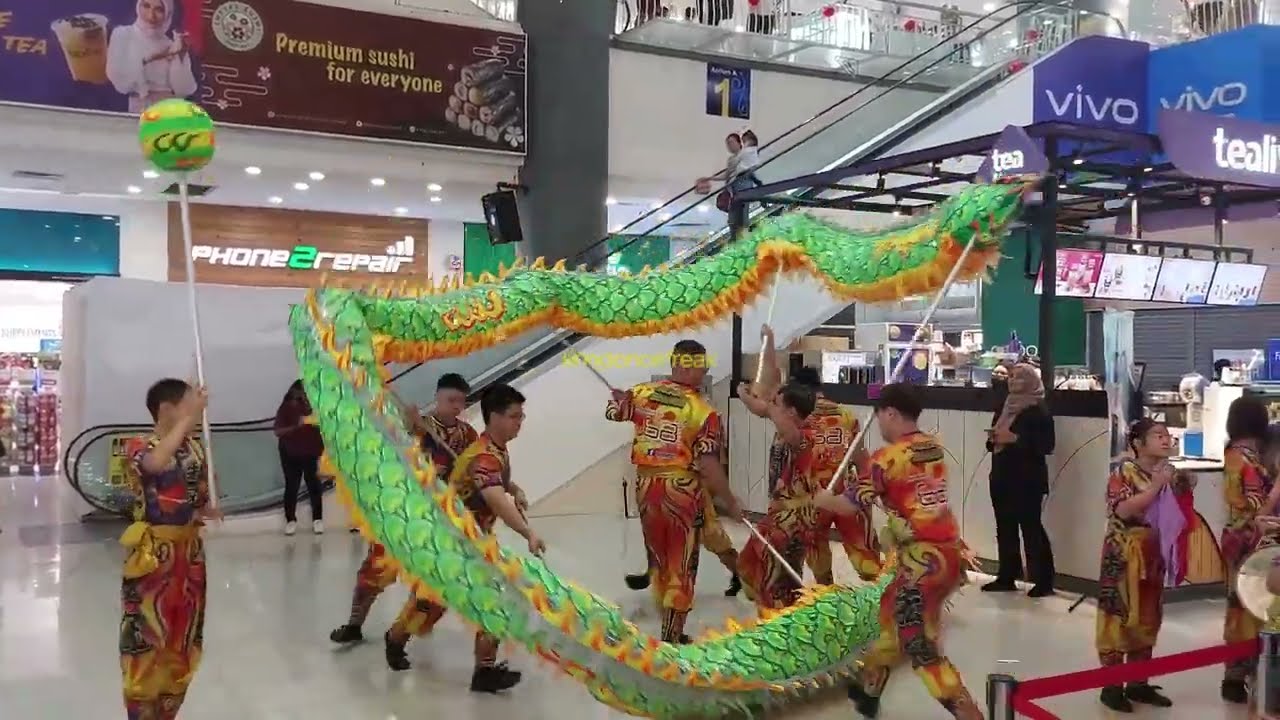 Pre-CNY 2024 - Dragon Dance by 马来西亚槟城宏冠文化体育会 Hong Guan at Prangin Mall