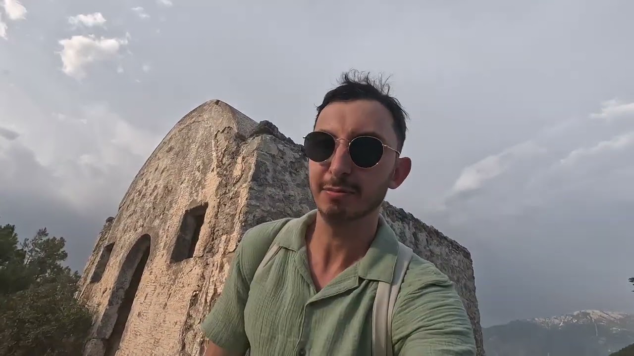Exploring a deserted Greek ghost town in southern Türkiye 🇹🇷