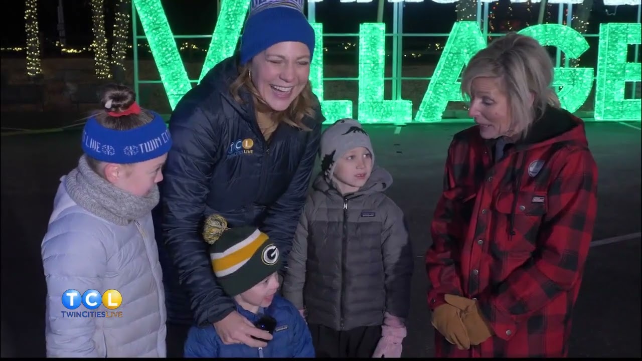 Turning on the Lights at Sam&rsquo;s Christmas Village - Sponsored by Sam's Christmas Village