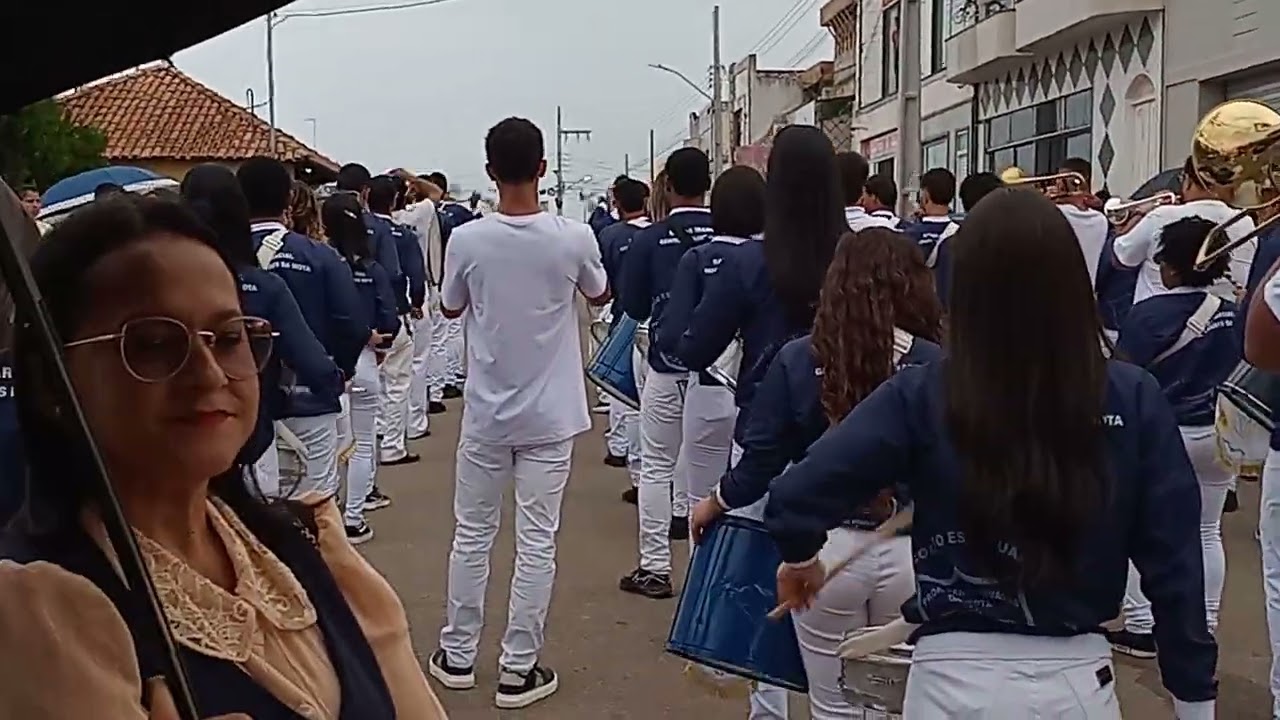 DESFILE CÍVICO EM FREI PAULO. SERGIPE