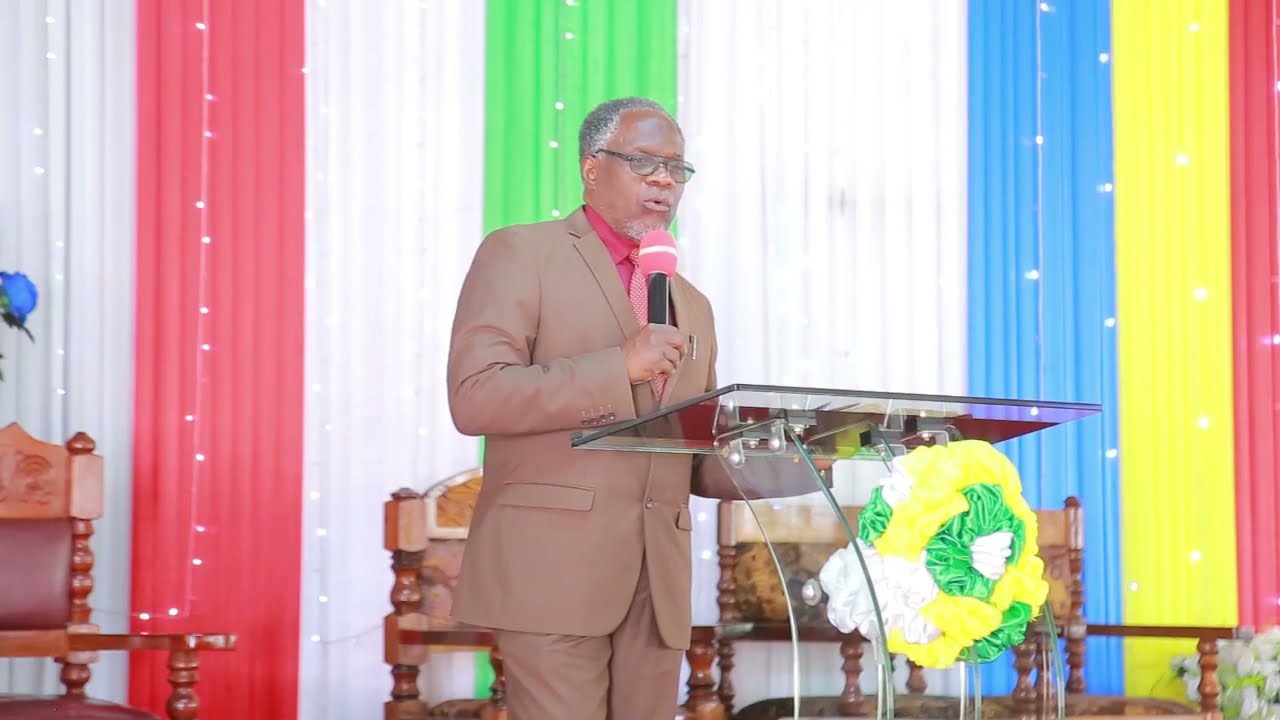 Mahusia ya Mungu kwa Mwaka mpya 2022 || Brown Mwakipesile