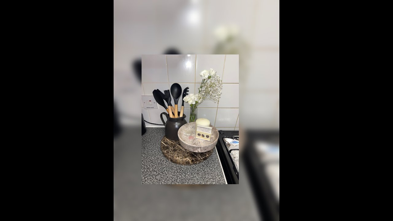 clean the kitchen with me…& unpack new decor pieces