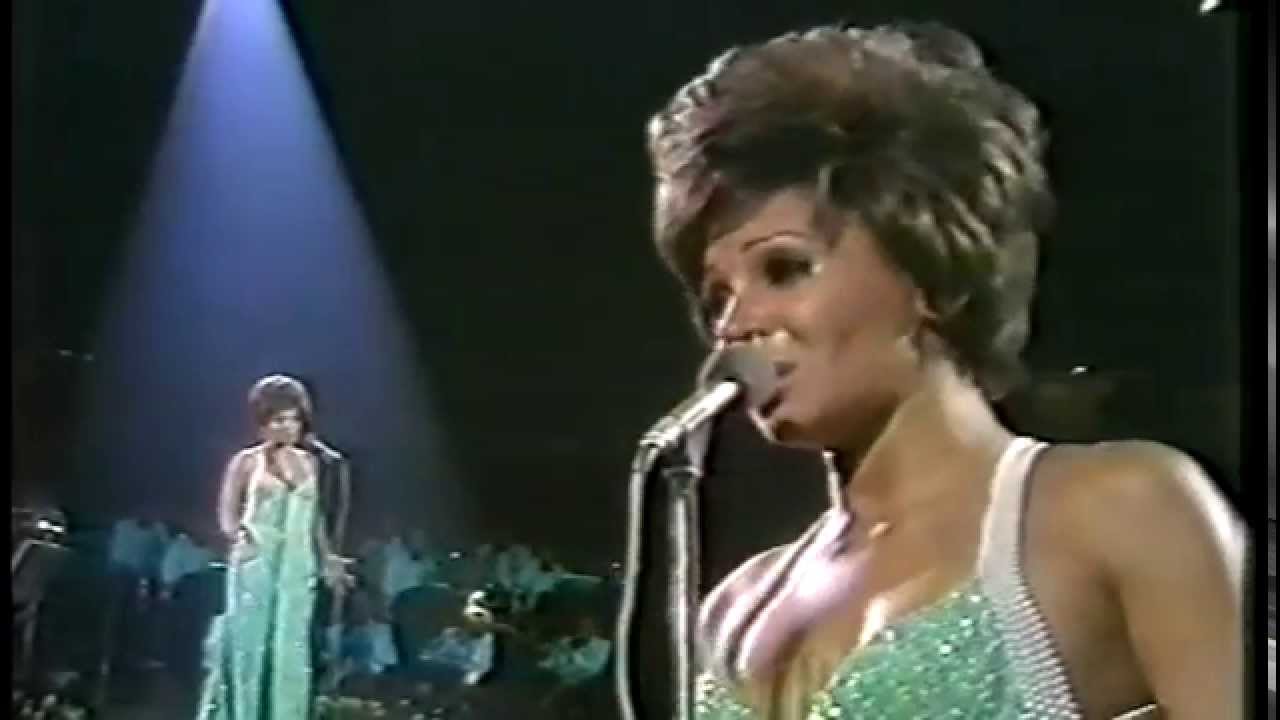 Shirley Bassey -Somehow & Excuse Me-
