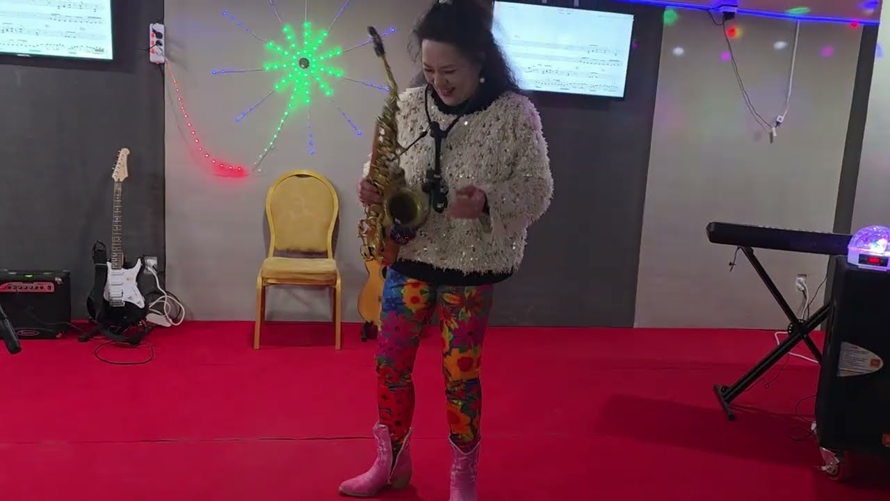 자갈치아지매  #음향 좋아블고   #개인연습실 구경왔습니다  