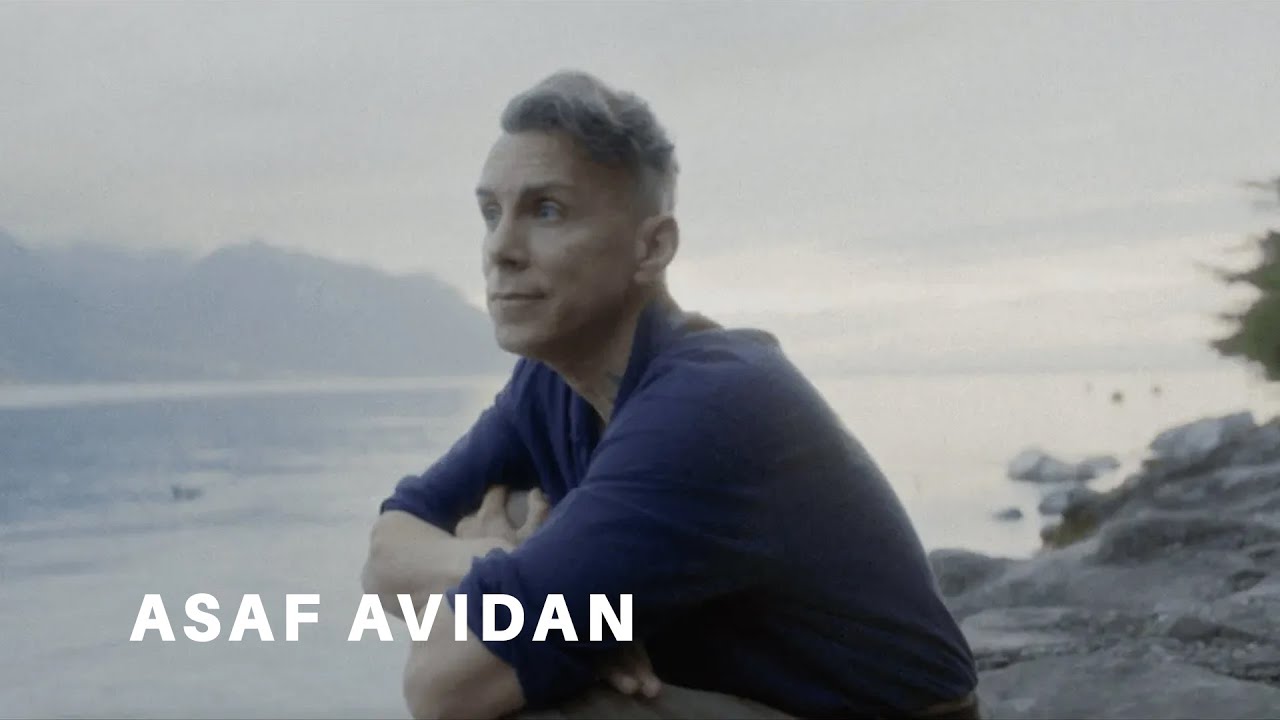 Asaf Avidan About... His Connection To Water