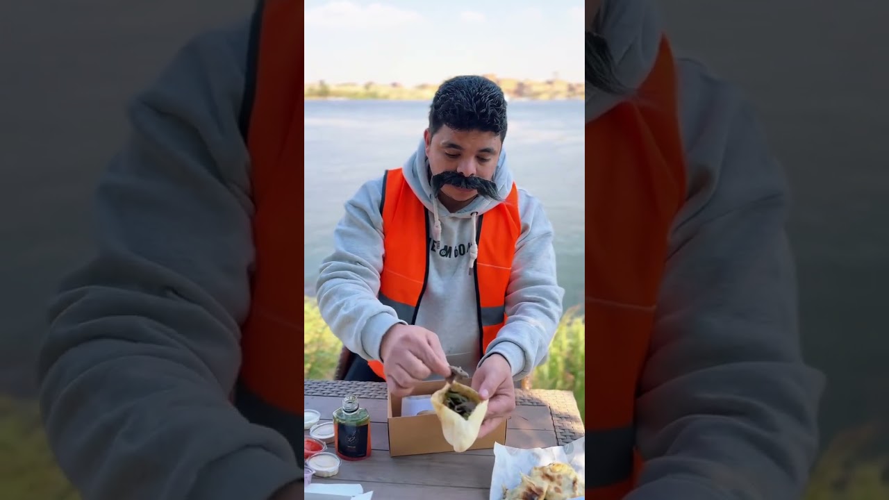 عمرو بيلا تقيم مطعم طنط الاكل كله زفارة وتجربة سيئة