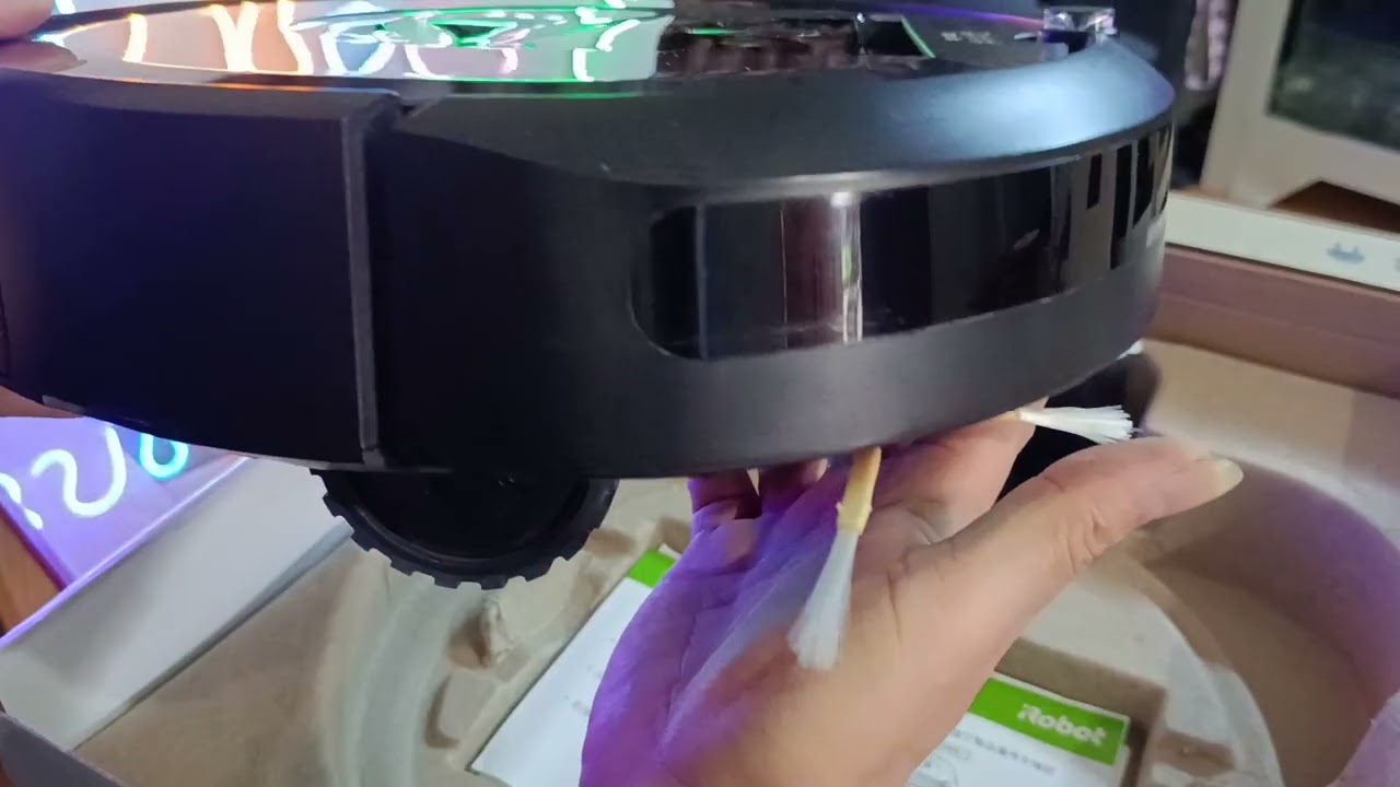 Irobot Roomba i7 ,Bản Đấu Giá Nhật ,hàng lướt mới sd 13h
