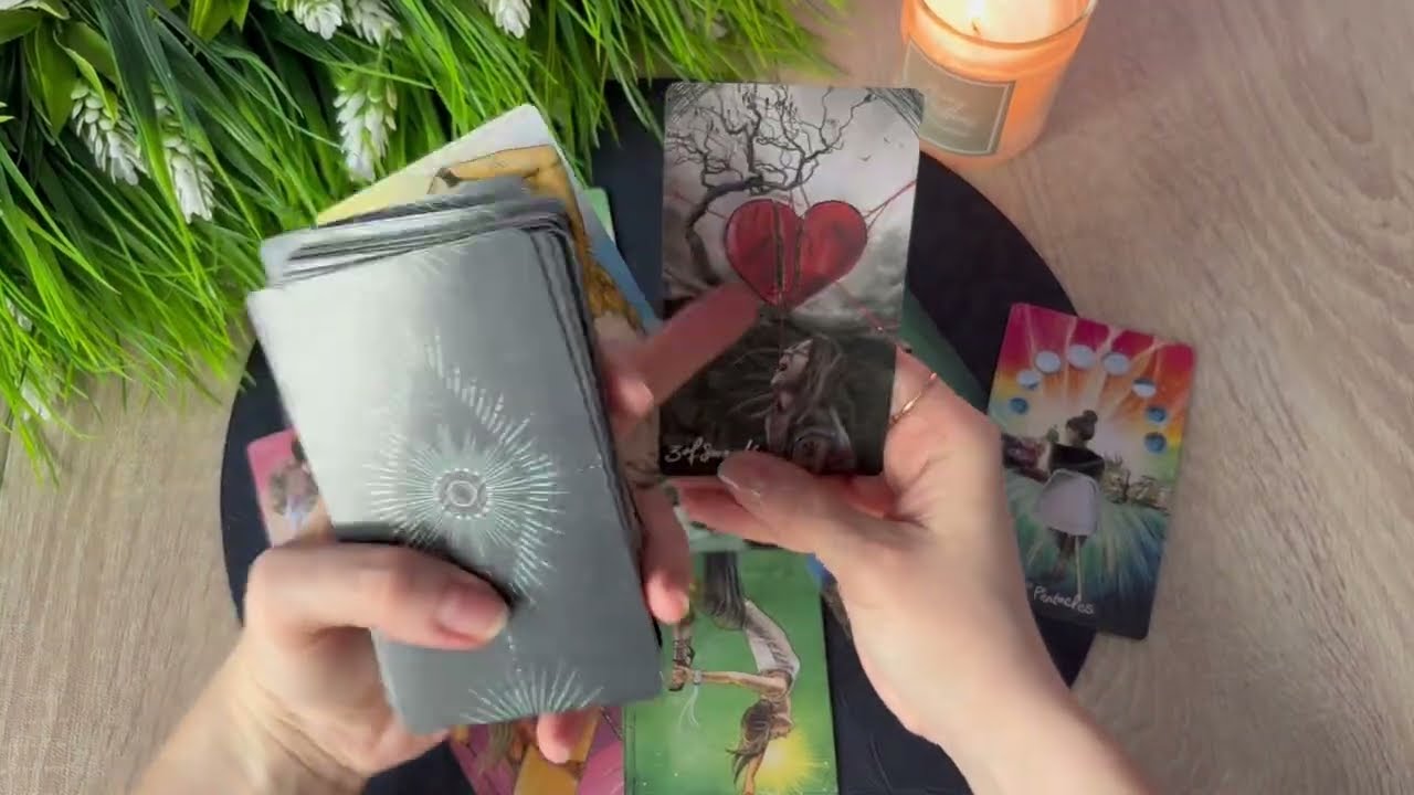 ❤️‍🩹ДУША БОЛИТ! КАК ОН К ВАМ ОТНОСИТСЯ?😎