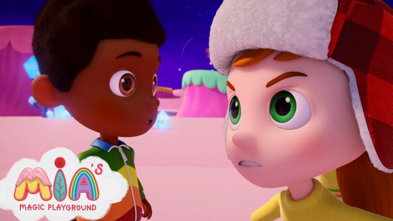 Bubble Ball! | Mia's Magic Playground - Cartoons For Kids