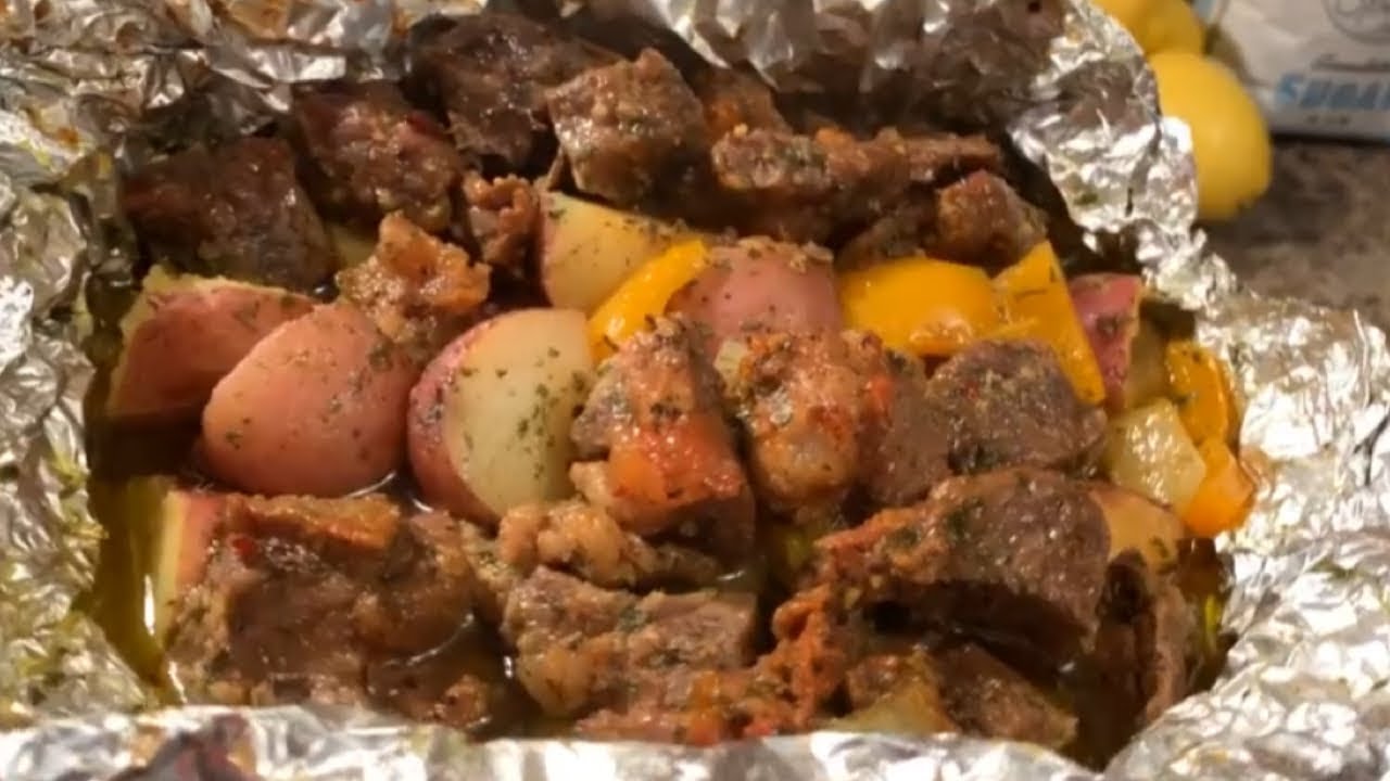 How to make  Steak N Potato Foil Boil