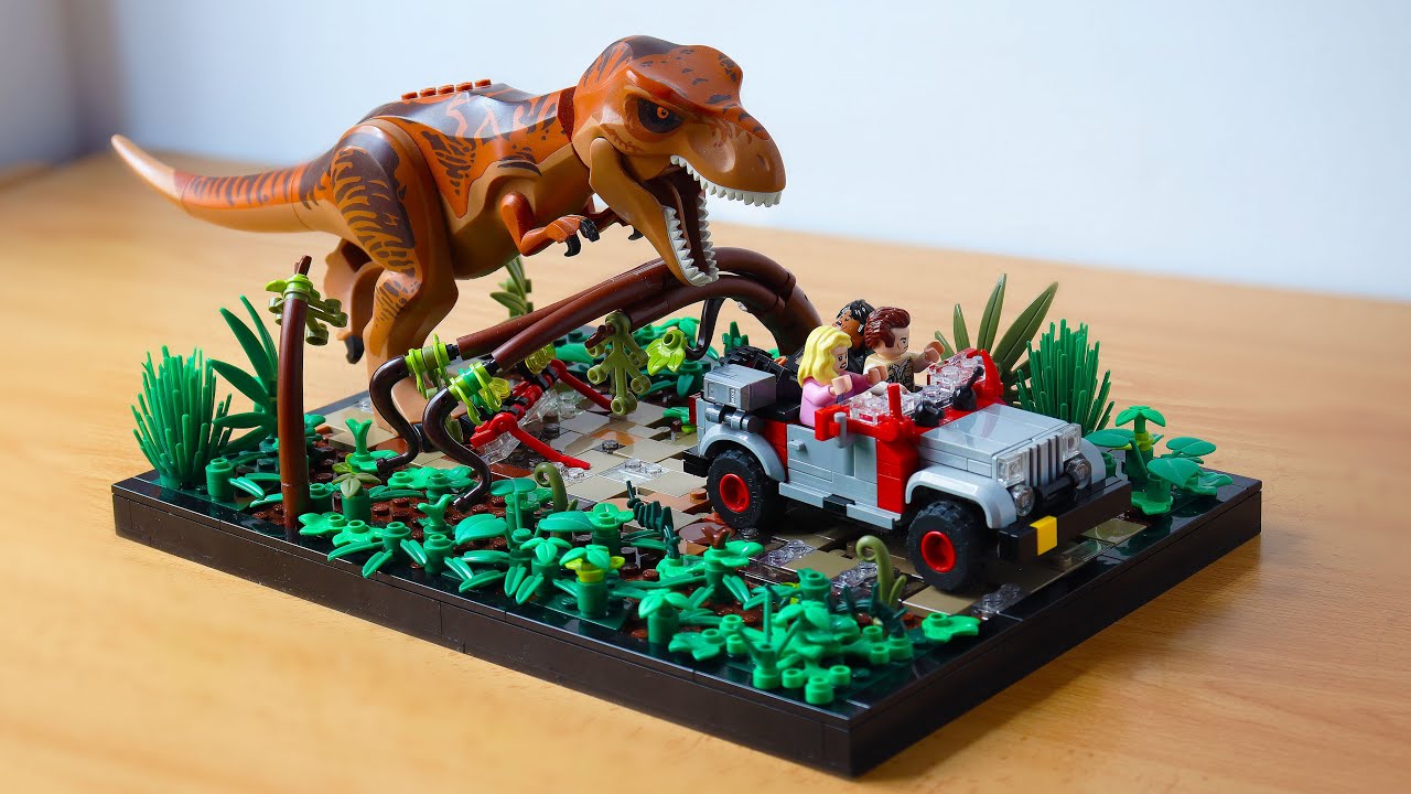 Lego Jurassic Park T-Rex Jeep Chase Diorama MOC