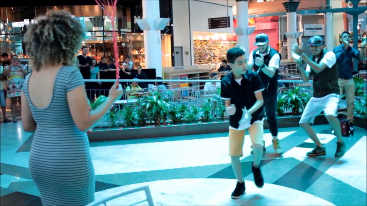 Pedido de Casamento Surpresa | Bruno Mars - Marry You | Flash Mob Tivoli Shopping