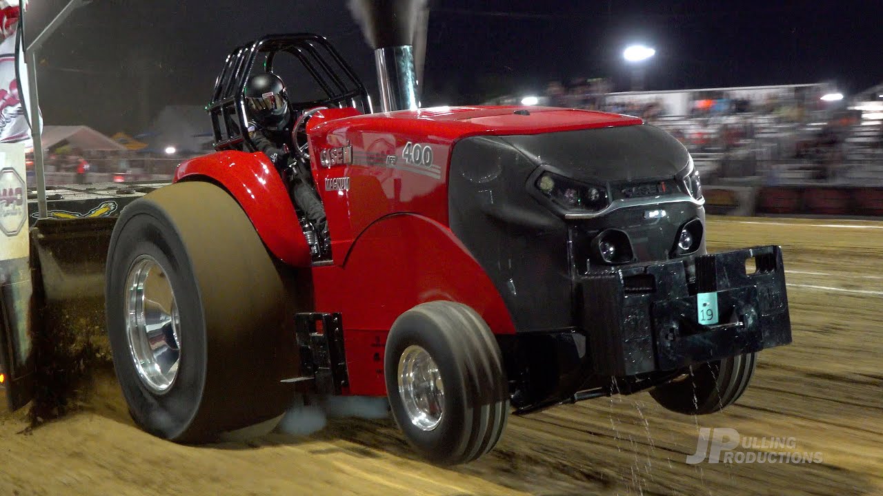 Tractor Pulling 2023: Pro Stock Tractors pulling on Night 2 at the Southern IL Showdown-Nashville,IL