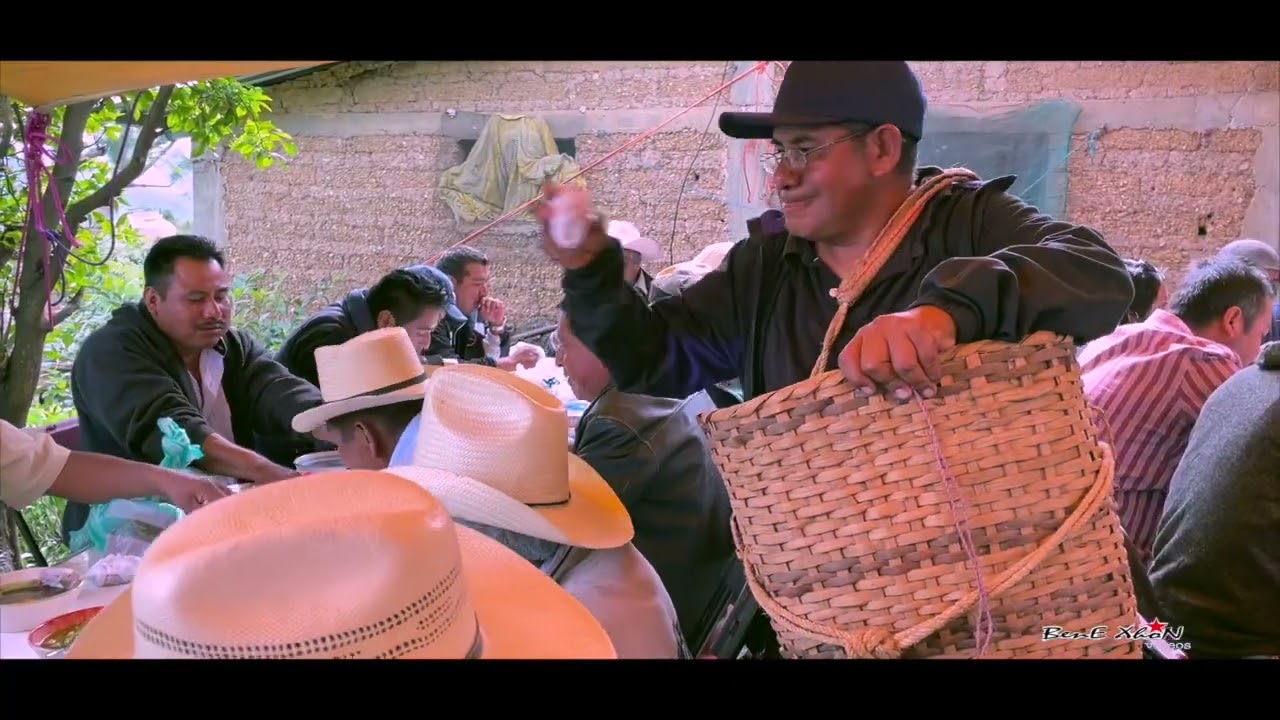 LA FIESTA DE LA LAGUNA EN SANTA MARIA TAVEHUA, SIERRA NORTE OAXACA