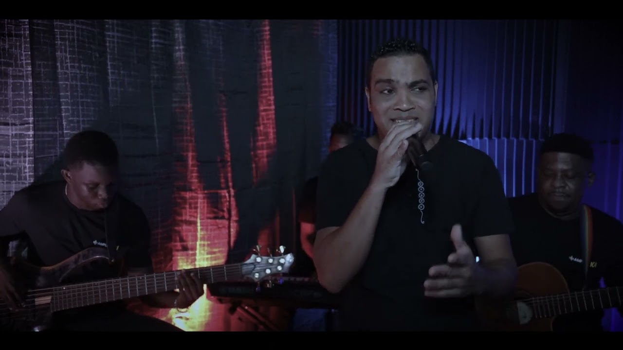 Leo  - Next to Me (Imagine Dragons cover) | Amplify 101 Sessions