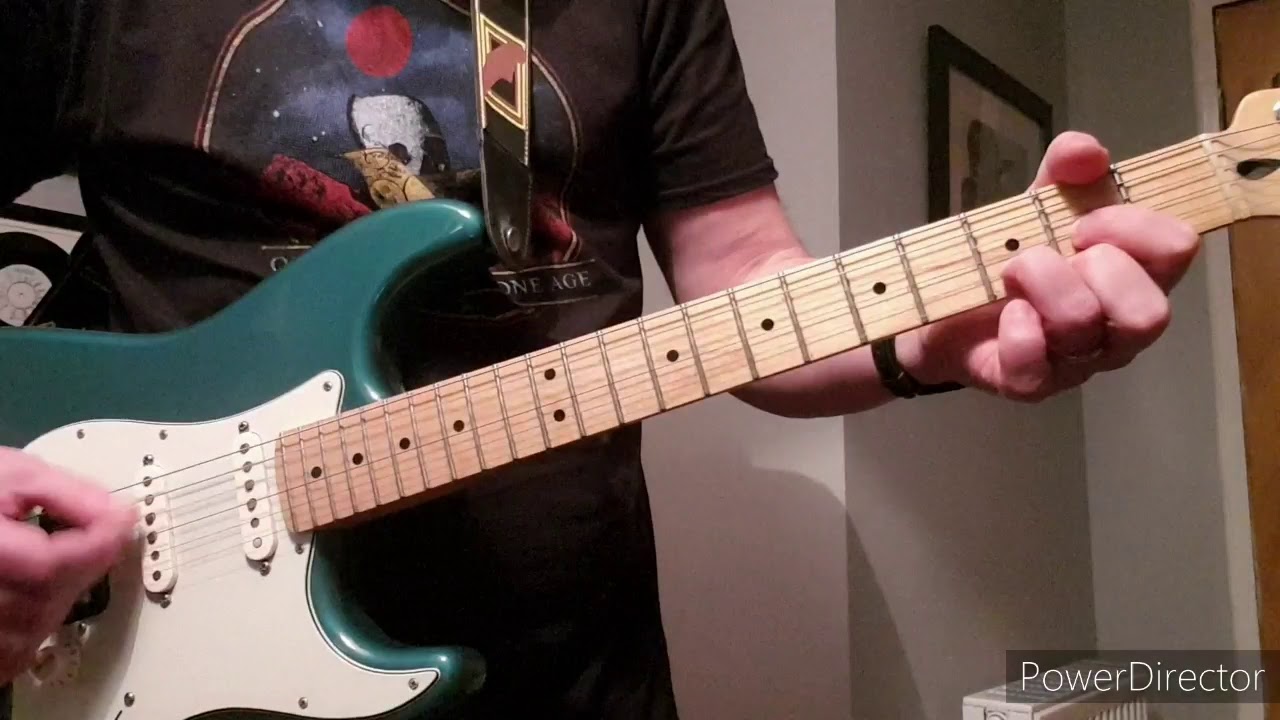 How to play Slow Night So Long by Kings of Leon on Guitar
