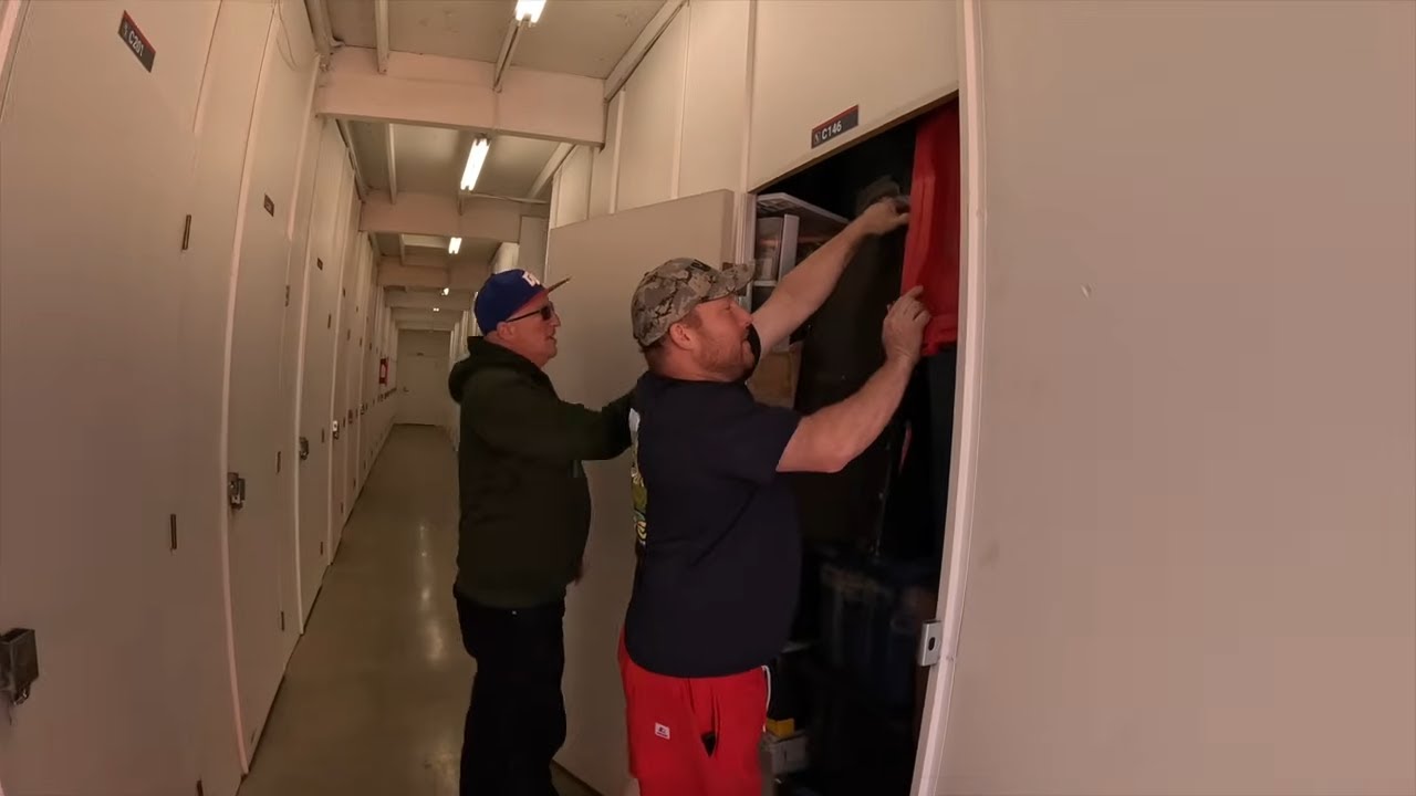 I Bought a LOADED LEFT BEHIND Storage Locker