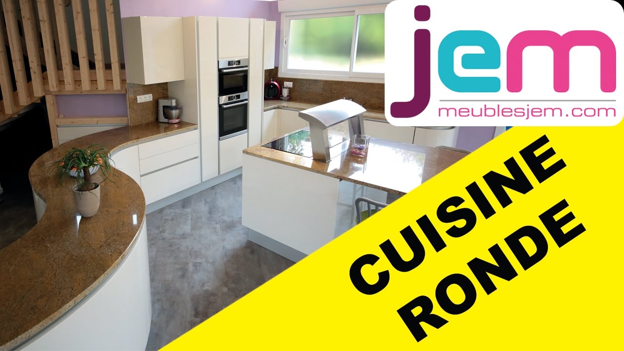 Cuisine arrondie - Cuisine ronde - Cuisine galb&eacute;e
