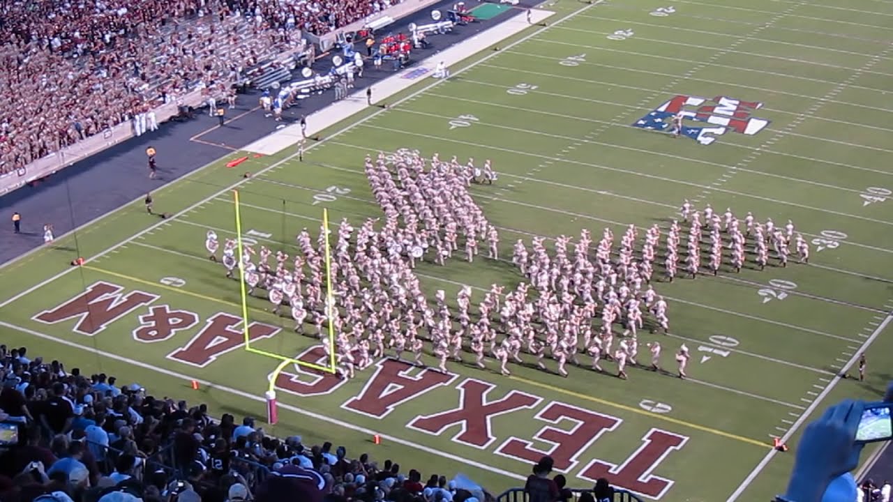 Fightin' Texas Aggie Band! The Best Half Time Show Ever!
